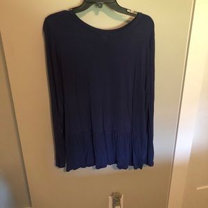 Navy pendulum top